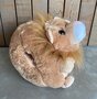 Cozy Time leeuw knuffelkussen handwarmer 35 cm bruin/geel